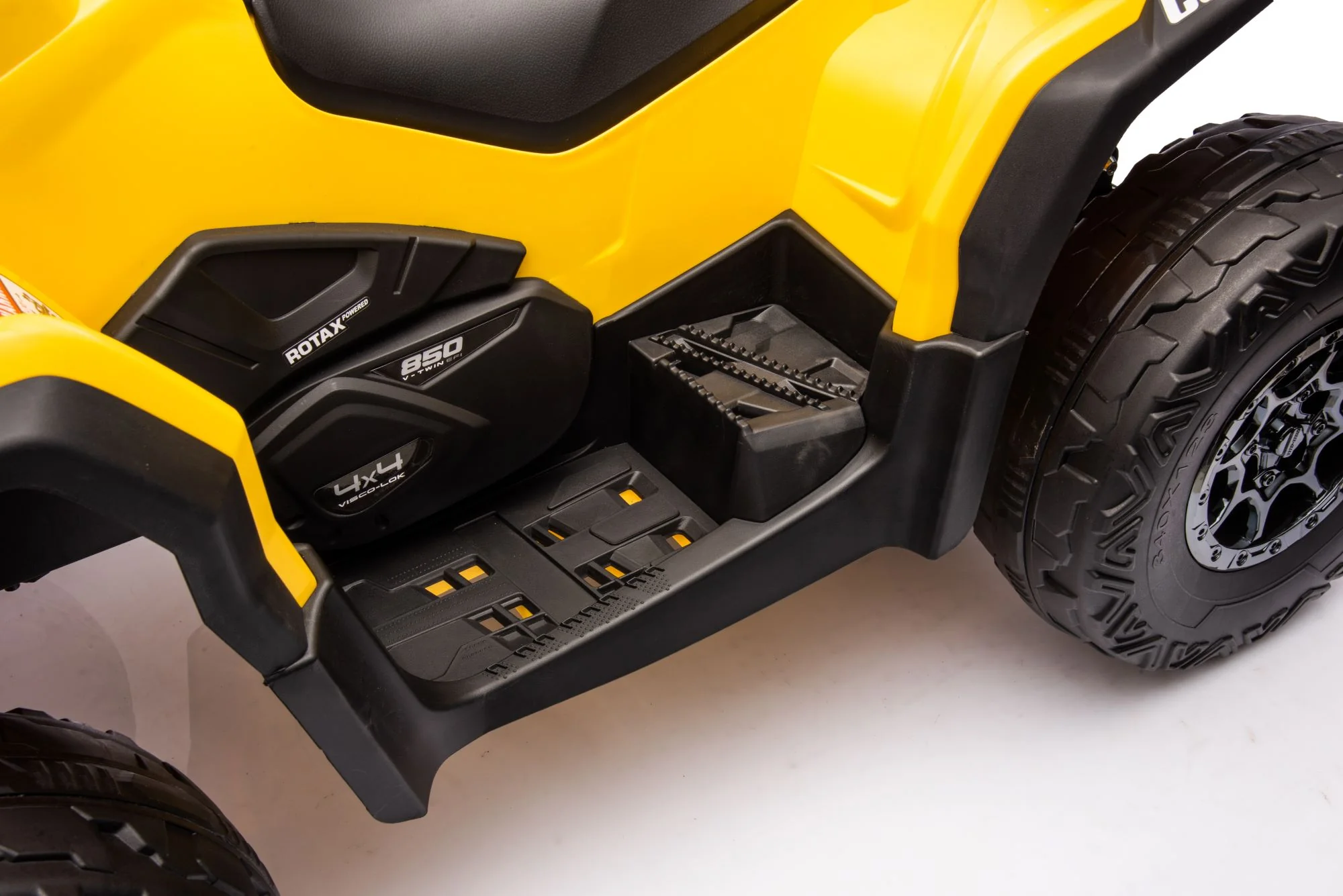 24V 800W -2 Seater  Licensed Can-Am Outlander Monster 4×4 ATV Quad Bike – Yellow - Image 11