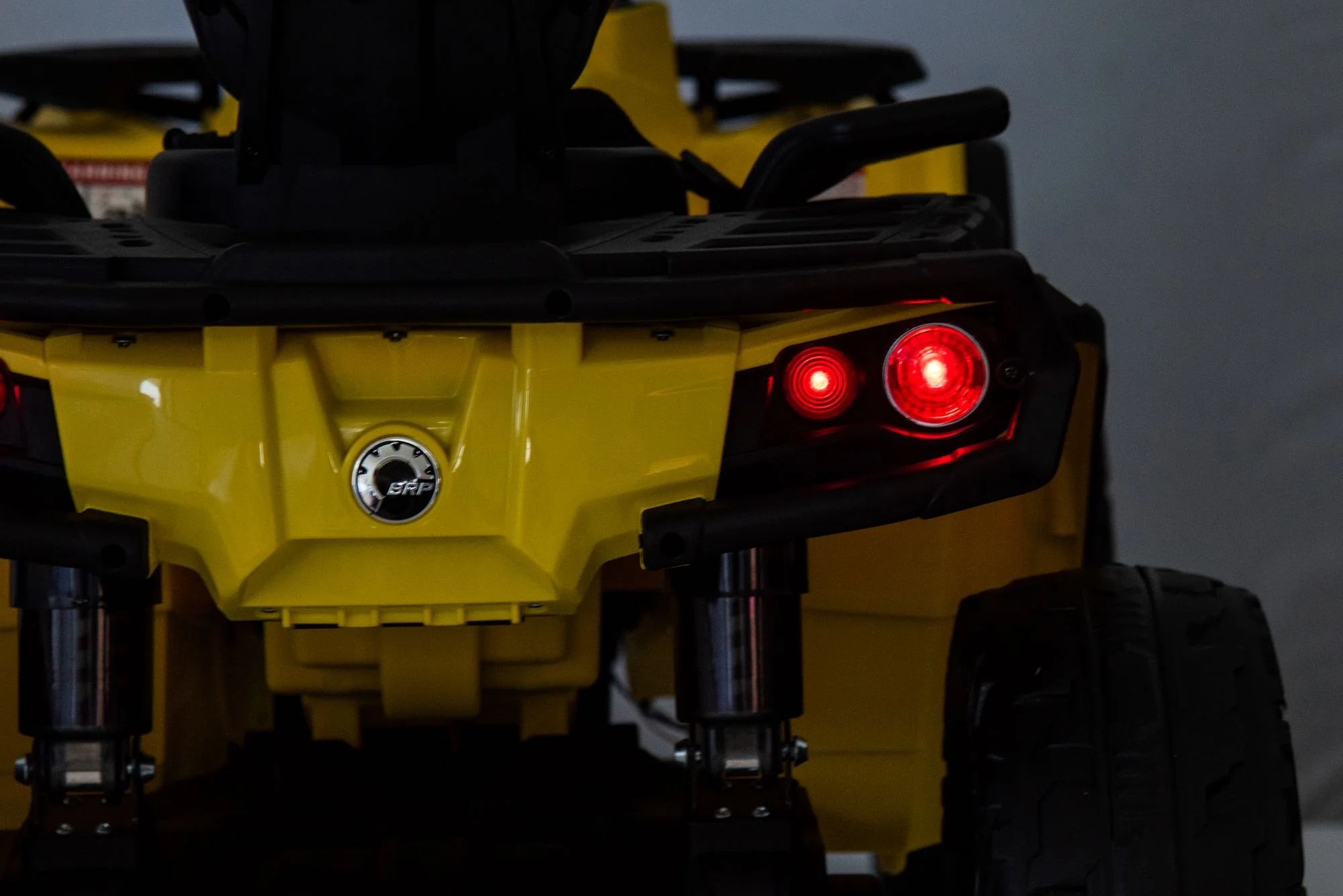 24V 800W -2 Seater  Licensed Can-Am Outlander Monster 4×4 ATV Quad Bike – Yellow - Image 23