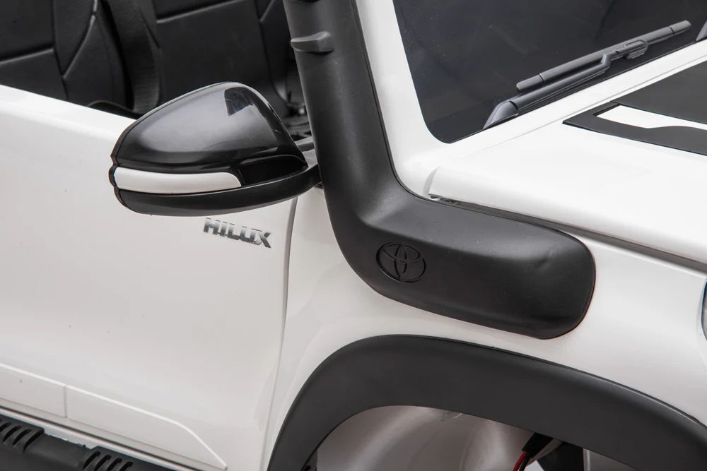 24v x 14 Ah licensed 800 w 4x4 Toyota Hilux Kids Ride on Car White ETA 10th May 2026 - Image 5