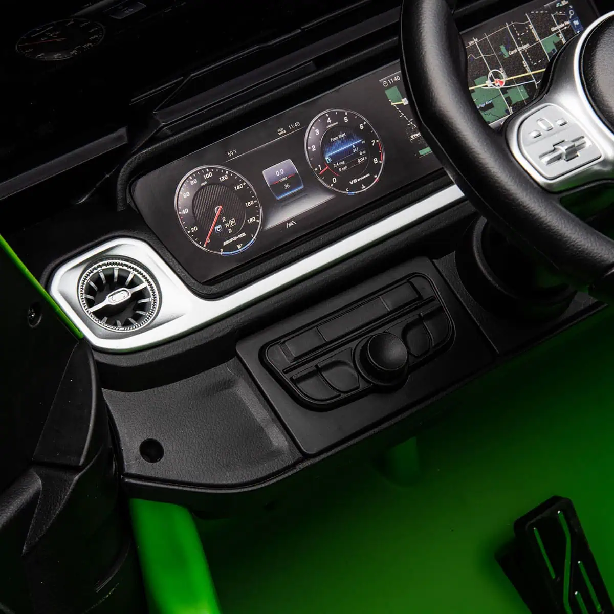 24v x 14 Ah Licensed 4x4 Mercedes-AMG G63 With Remote Contorl-800w 4WD Kids Ride-On Car -Green - Image 12