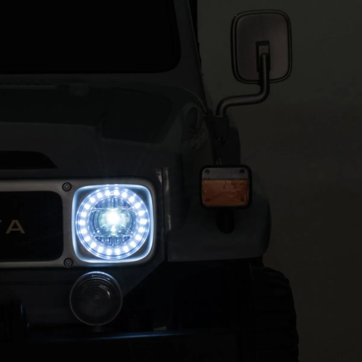 24v licenced Toyota Land Cruiser Jeep 4x4 Ride on Car – Grey ETA 10th May 2026 - Image 11